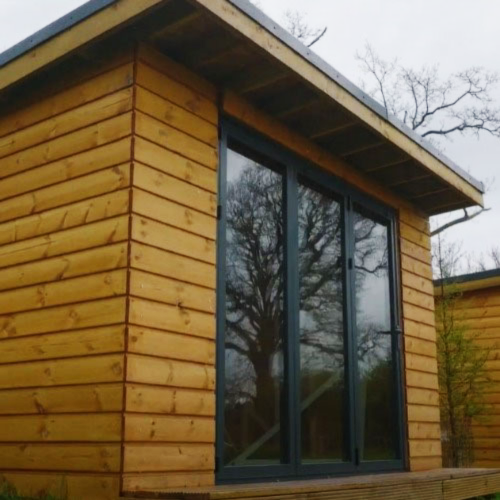 Roofer Installs Bi-Fold Doors For The First Time